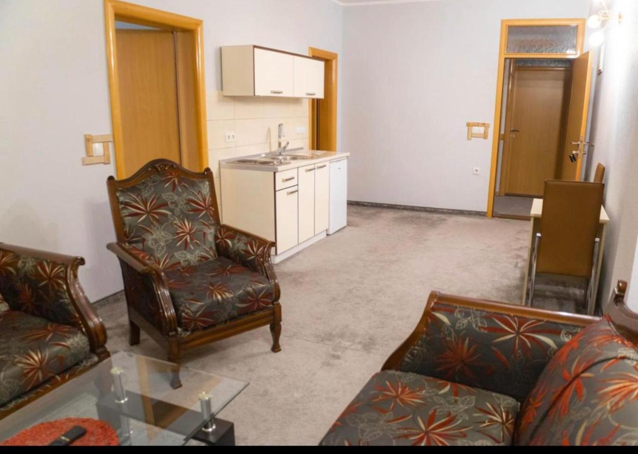 Apartmani I Sobe Centar בוגוינו מראה חיצוני תמונה