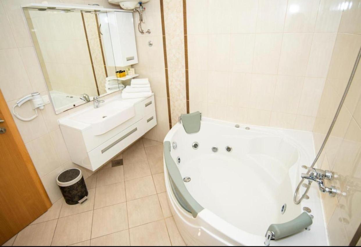 Apartmani I Sobe Centar בוגוינו מראה חיצוני תמונה